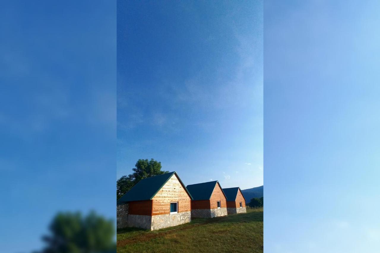Rural Resort Tron 플루지네 외부 사진